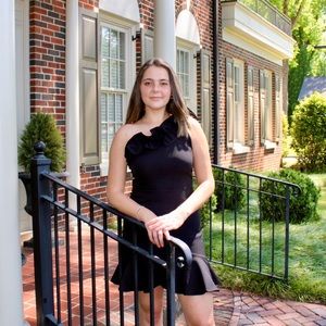 Meet your Posher, Rebekah